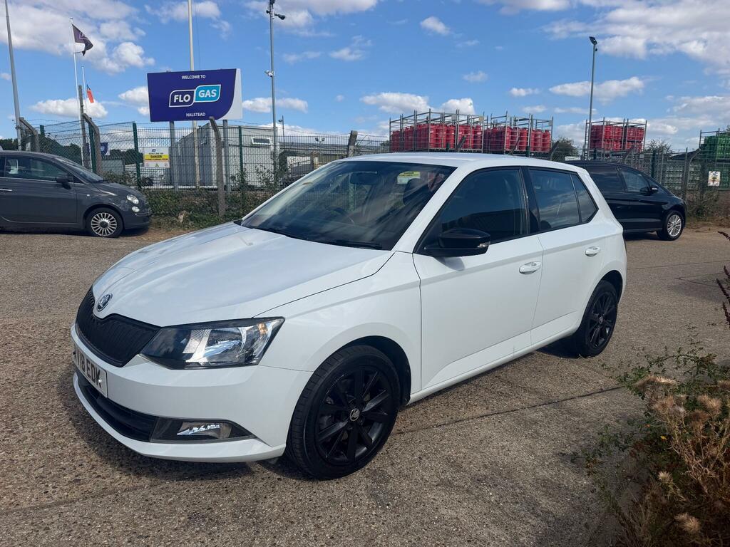 Skoda Fabia Redline White #3