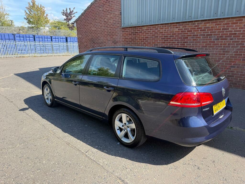 Volkswagen Passat S Blue #4