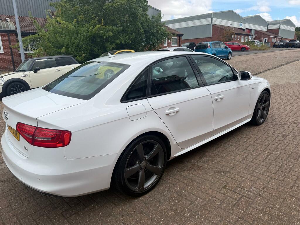 Audi A4 Black Edition White #6