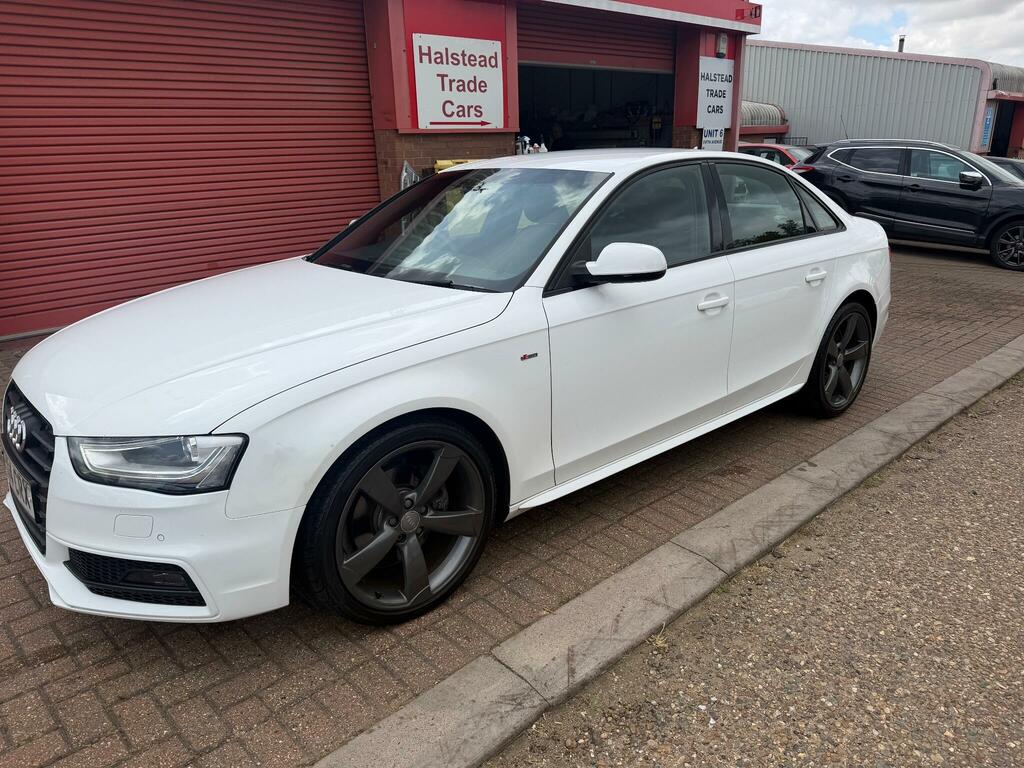 Audi A4 Black Edition White #3