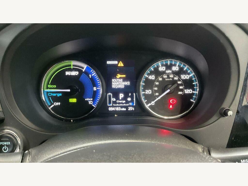 Mitsubishi Outlander 2.0H 12Kwh 4H Cvt 4Wd Euro 6 Ss #12