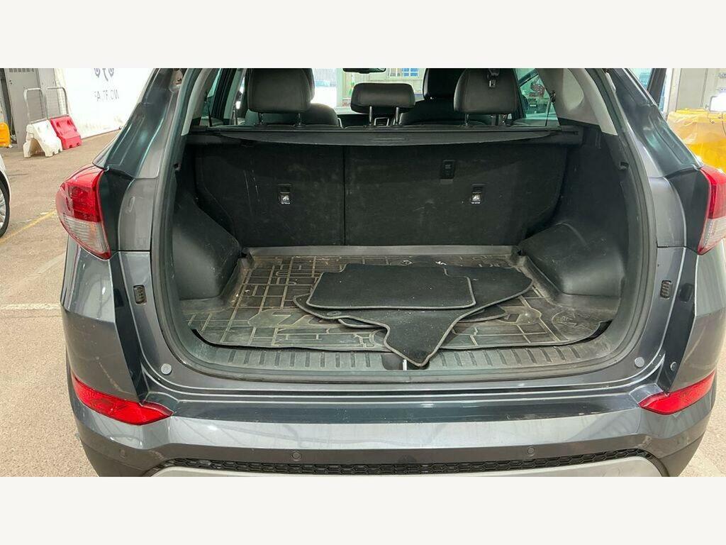 Hyundai Tucson 1.7 Crdi Blue Drive Se Nav Euro 6 Ss #12