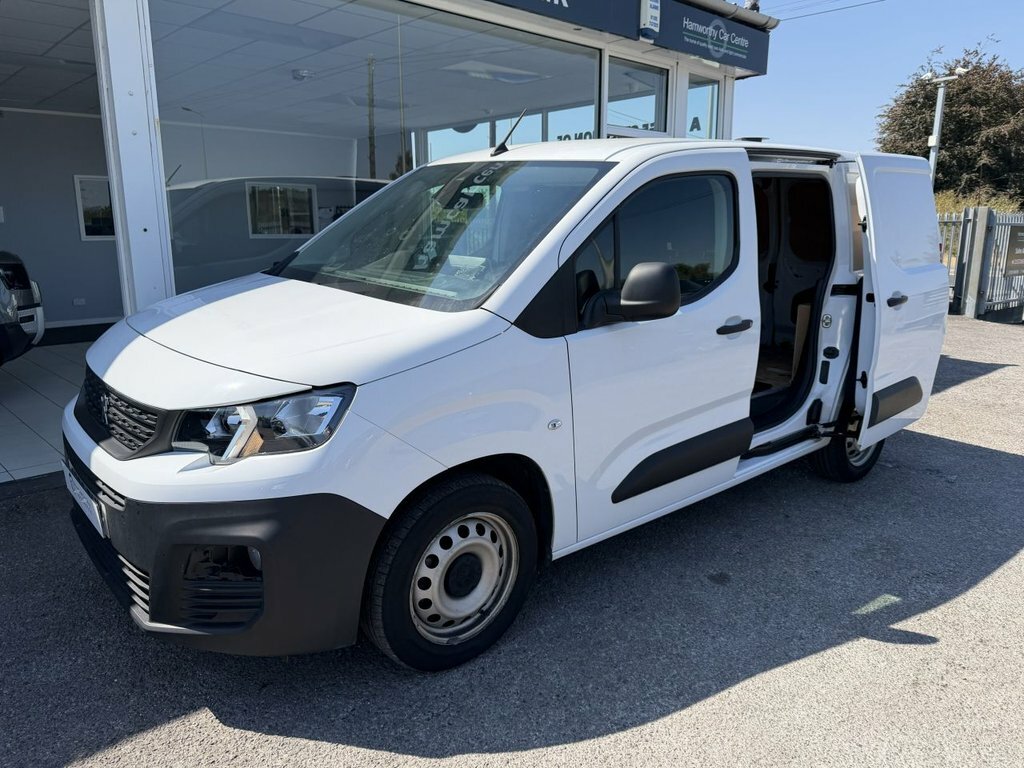Peugeot Partner 1.5L Professional Premium White #4
