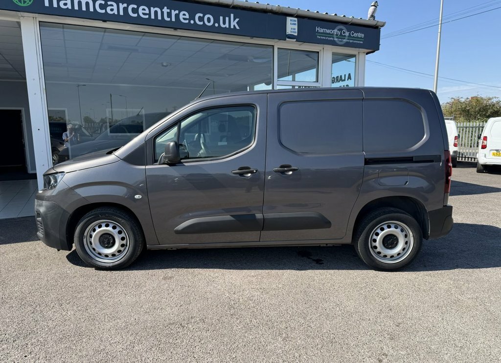 Peugeot Partner 1.5L Professional Premium Grey #4