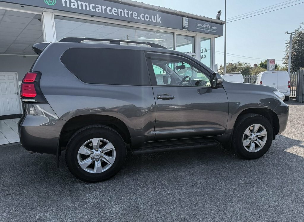 Toyota Land Cruiser 2.8L Active Grey #4