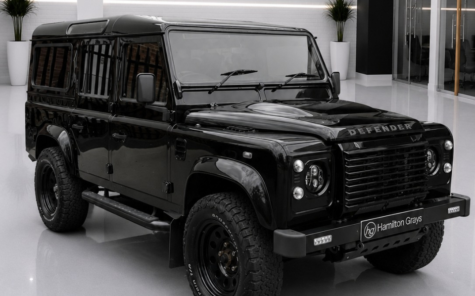 Land Rover Defender 110 2.4 110 Dcb Hard Top Lwb 121 Bhp Red #10