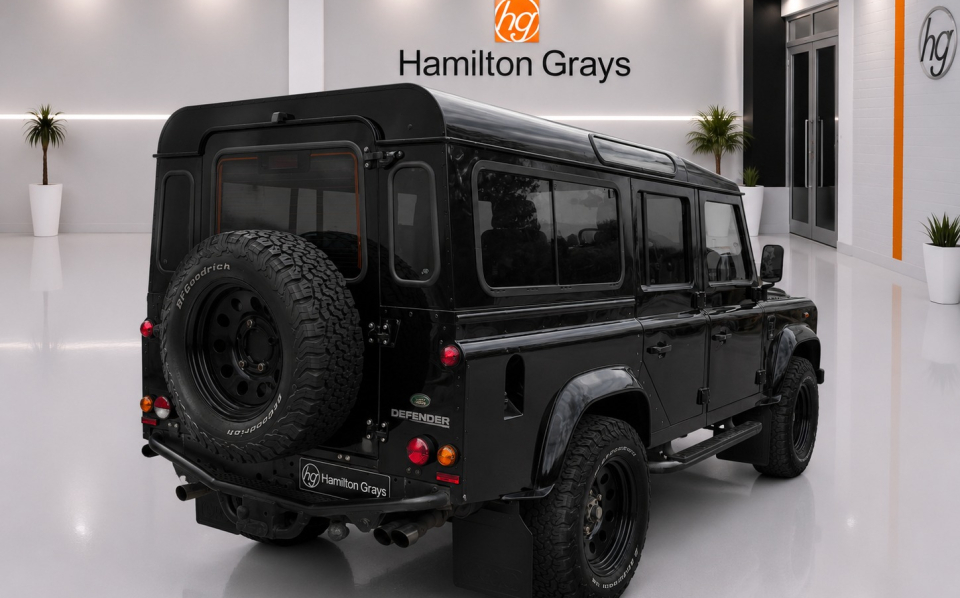 Land Rover Defender 110 2.4 110 Dcb Hard Top Lwb 121 Bhp Red #17