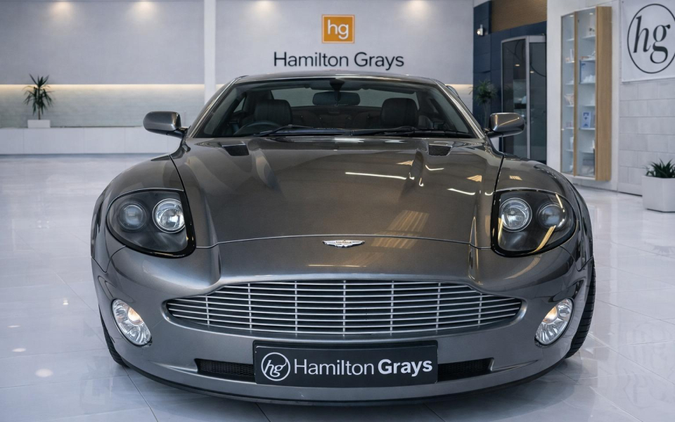 Aston Martin Vanquish Petrol Silver #4
