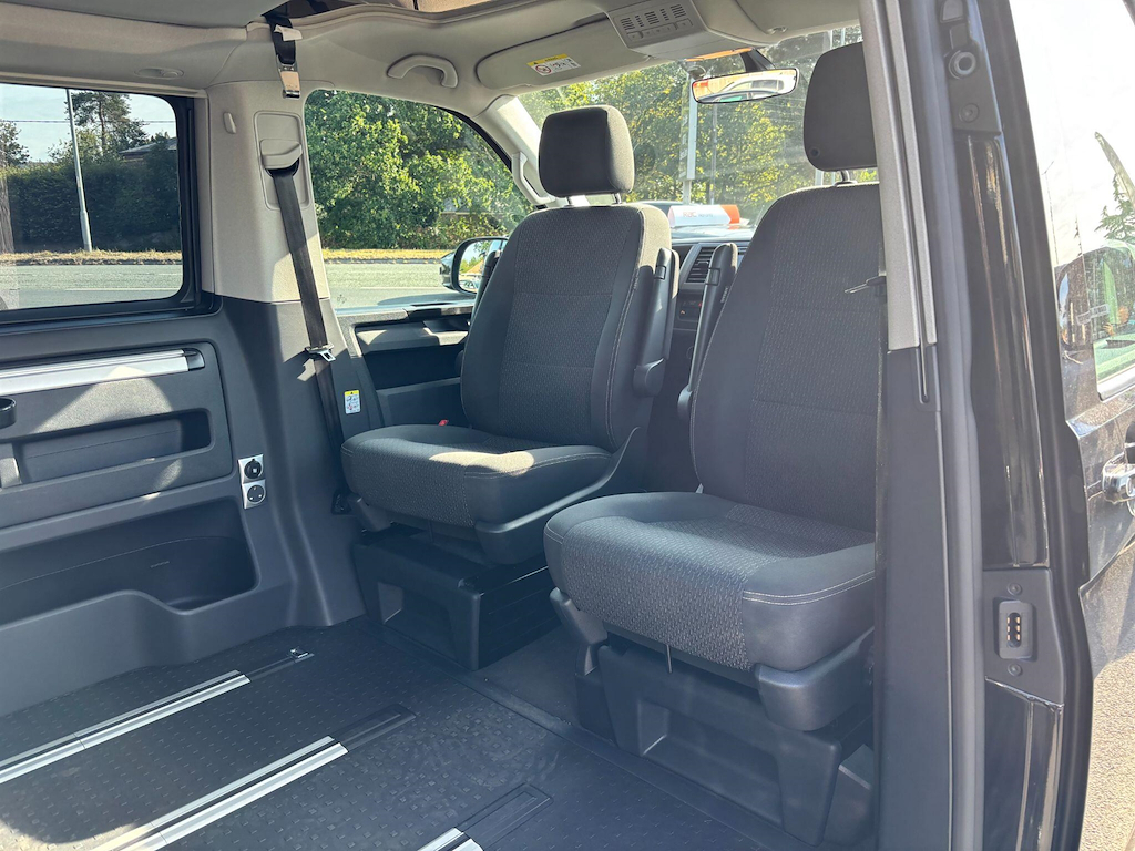 Volkswagen California 2.0 L 2.0 Tdi Bluemotion Tech Beach Dsg Euro 6 S Black #4