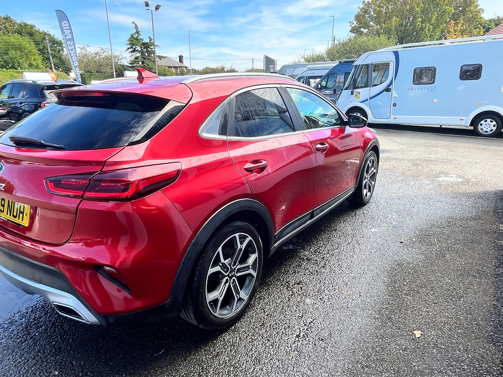 Kia Xceed 1.0 L 1.0 T-gdi 3 Euro 6 Ss Red #4