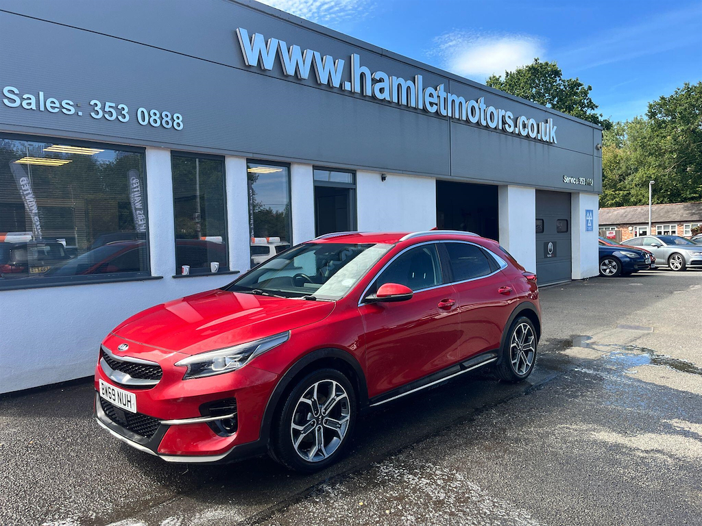 Kia Xceed 1.0 L 1.0 T-gdi 3 Euro 6 Ss Red