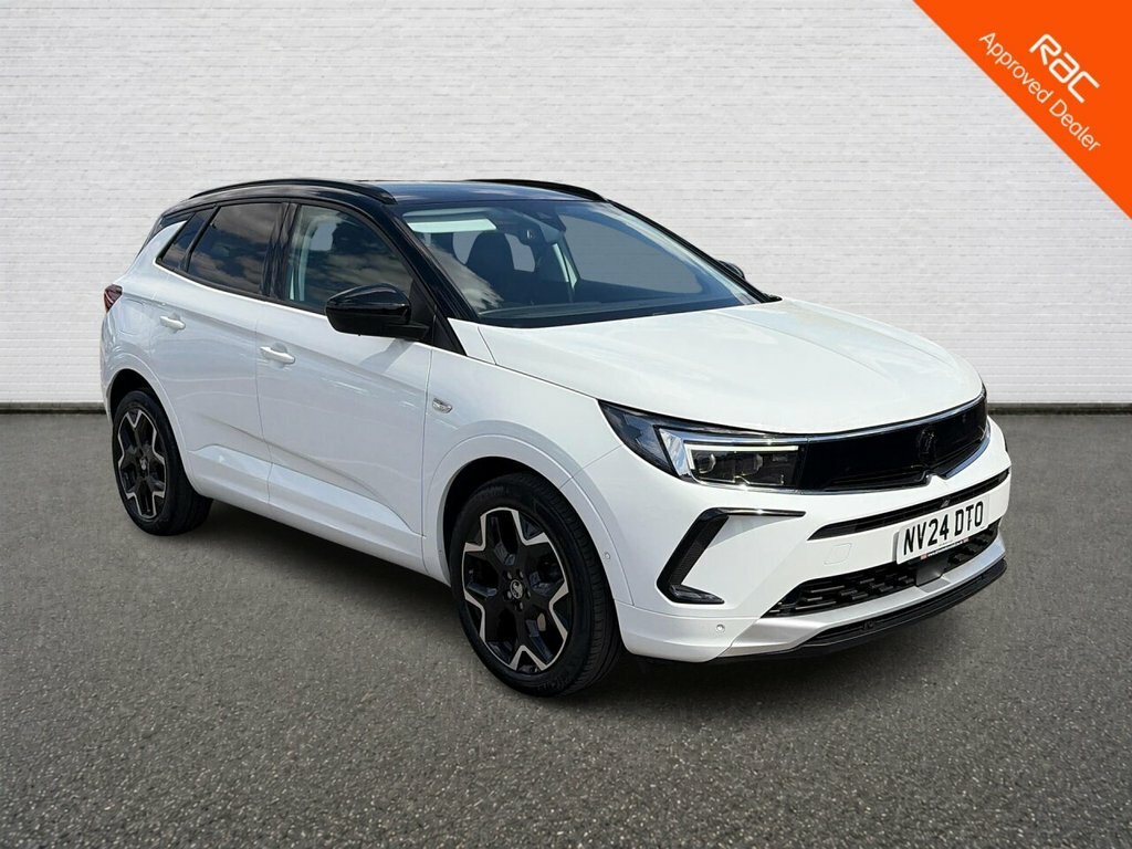 Vauxhall Grandland 1.2L Ultimate White