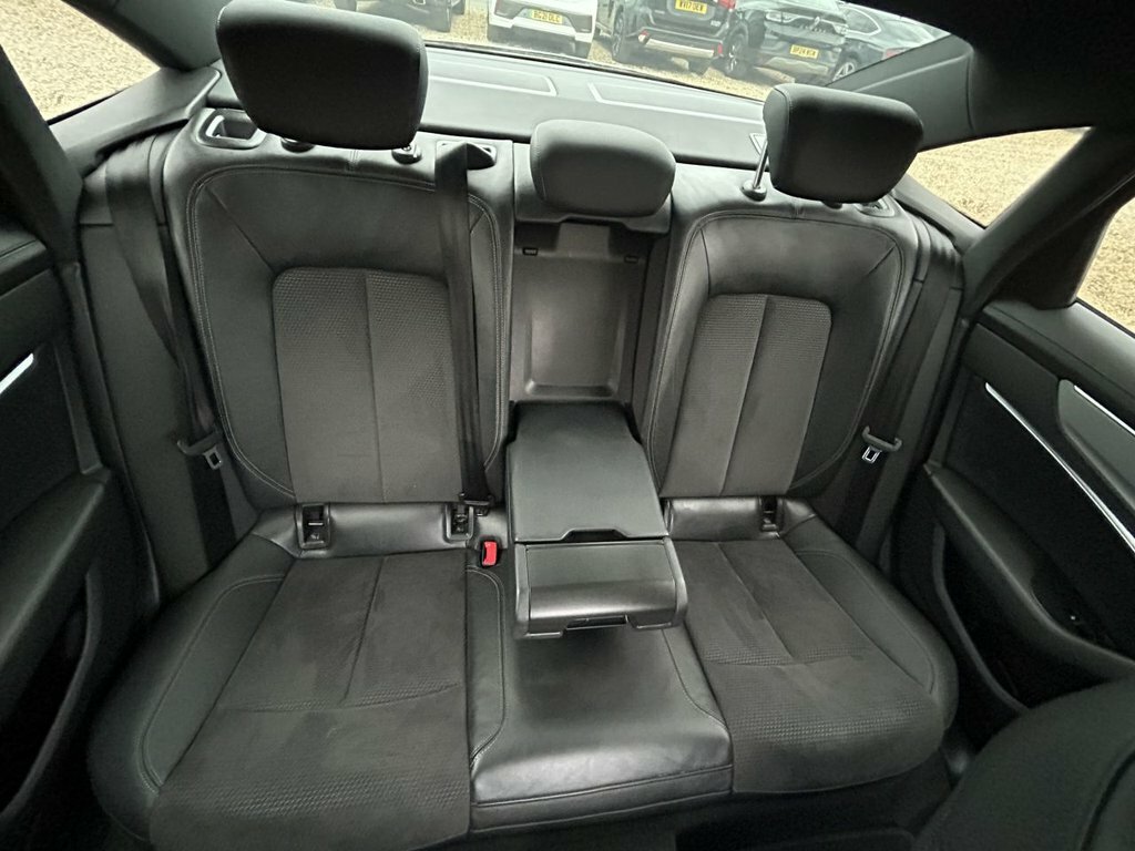 Audi A6 Saloon 2L Black Edition Black #6