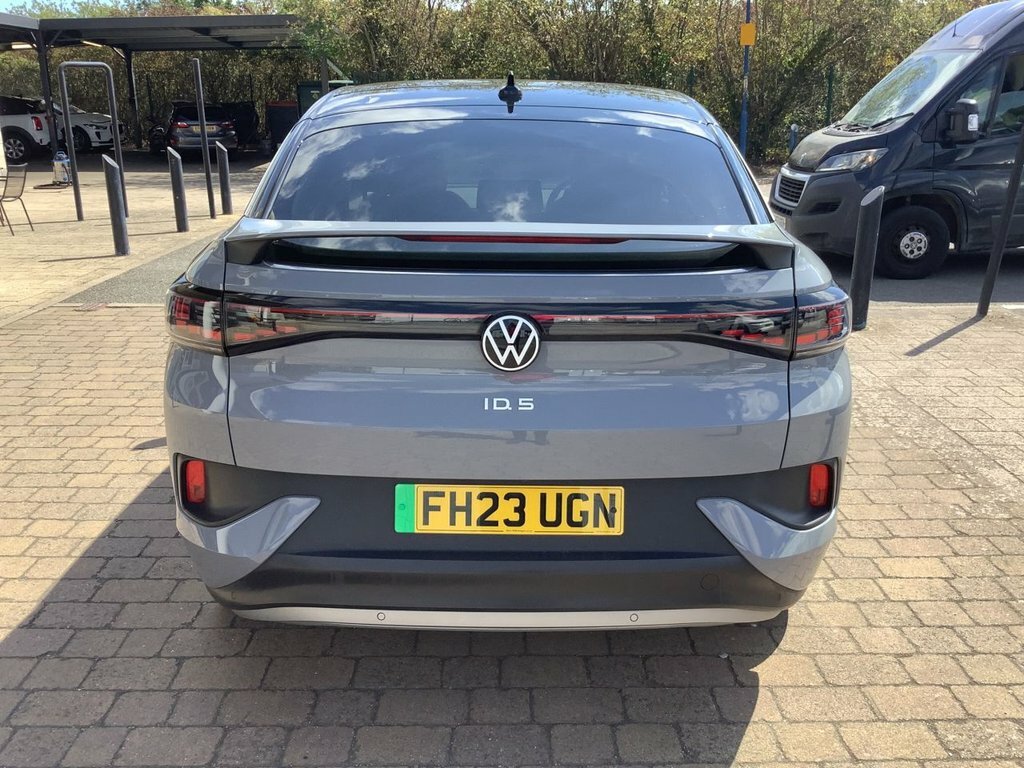 Volkswagen ID.5 Suv Grey #6