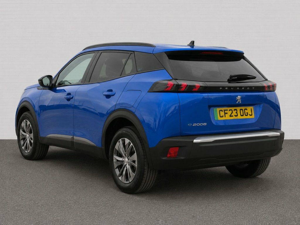 Peugeot e-2008 Suv Blue #3