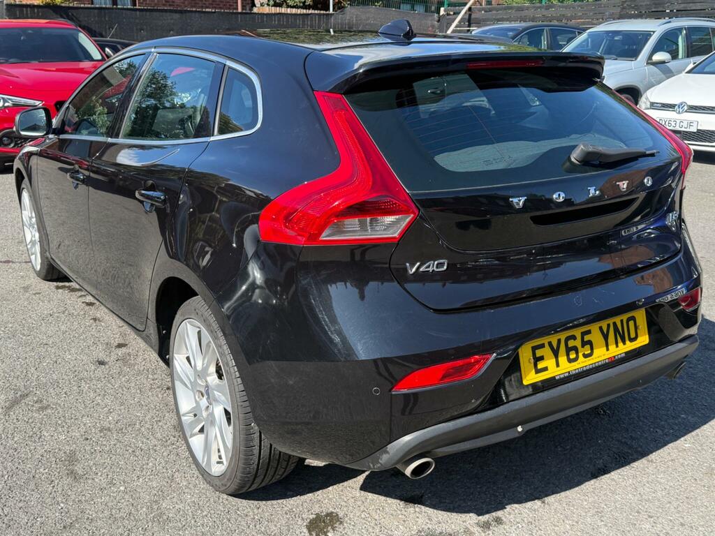 Volvo V40 Se Lux Nav Black #4