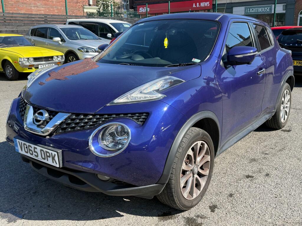 Nissan Juke Tekna Blue #2