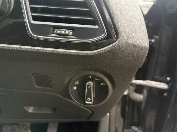 Seat Leon 1.4 Ecotsi Fr Sport Tourer Euro White #19