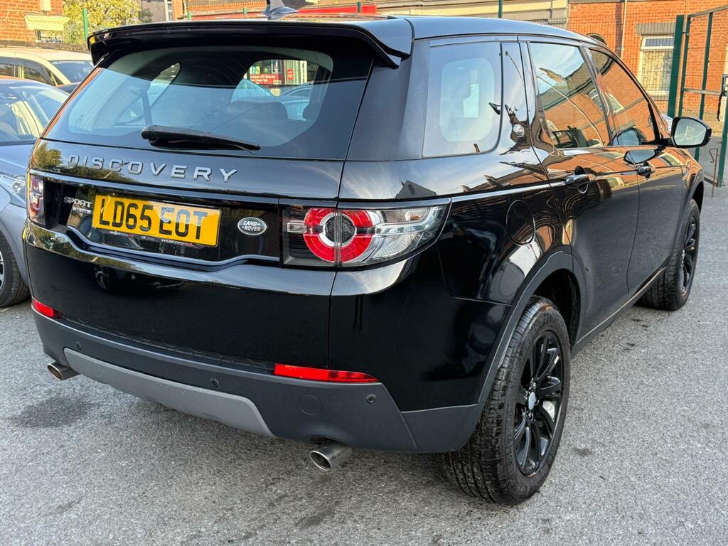 Land Rover Discovery Sport Se Tech Black #3