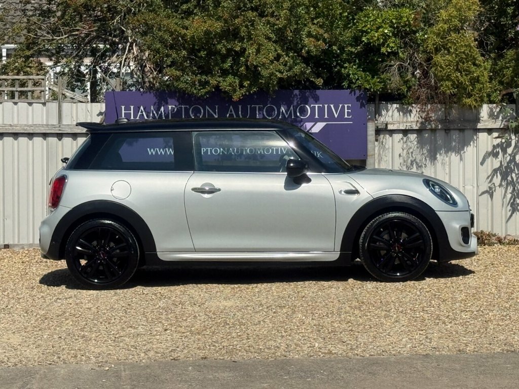 Mini Hatch 1.5L Cooper Sport Silver #4
