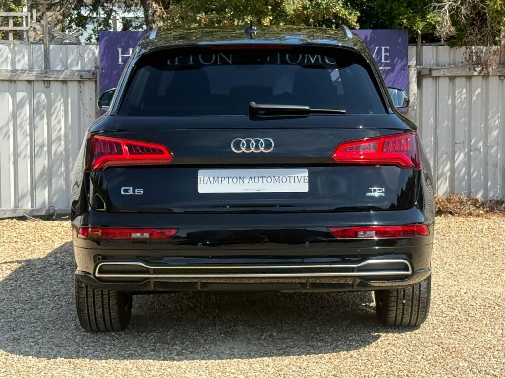 Audi Q5 2L S Line Black #6