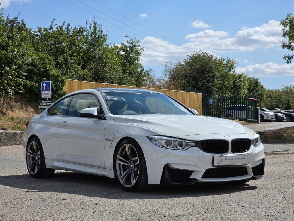 BMW M4 M4 Semi-auto White