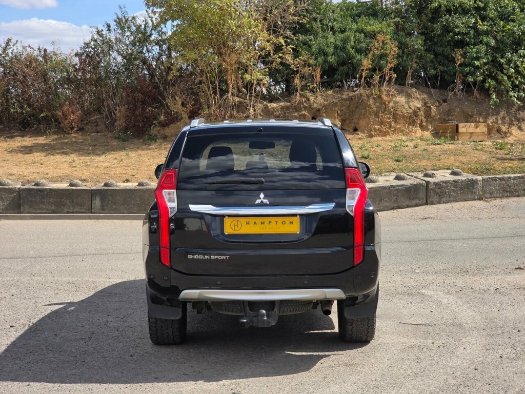 Mitsubishi Shogun Sport 4 Grey #9
