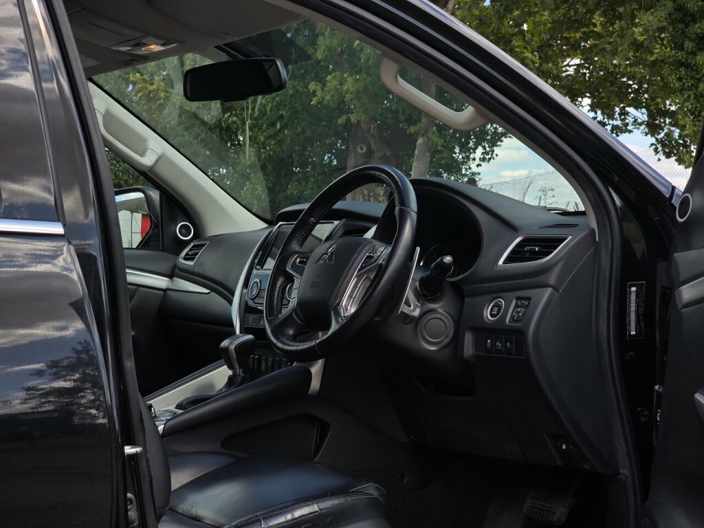 Mitsubishi Shogun Sport 4 Grey #11