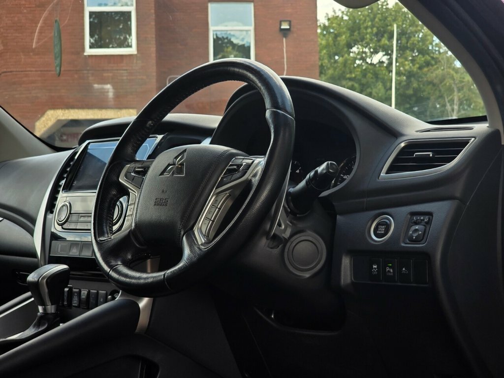 Mitsubishi Shogun Sport 4 Grey #12