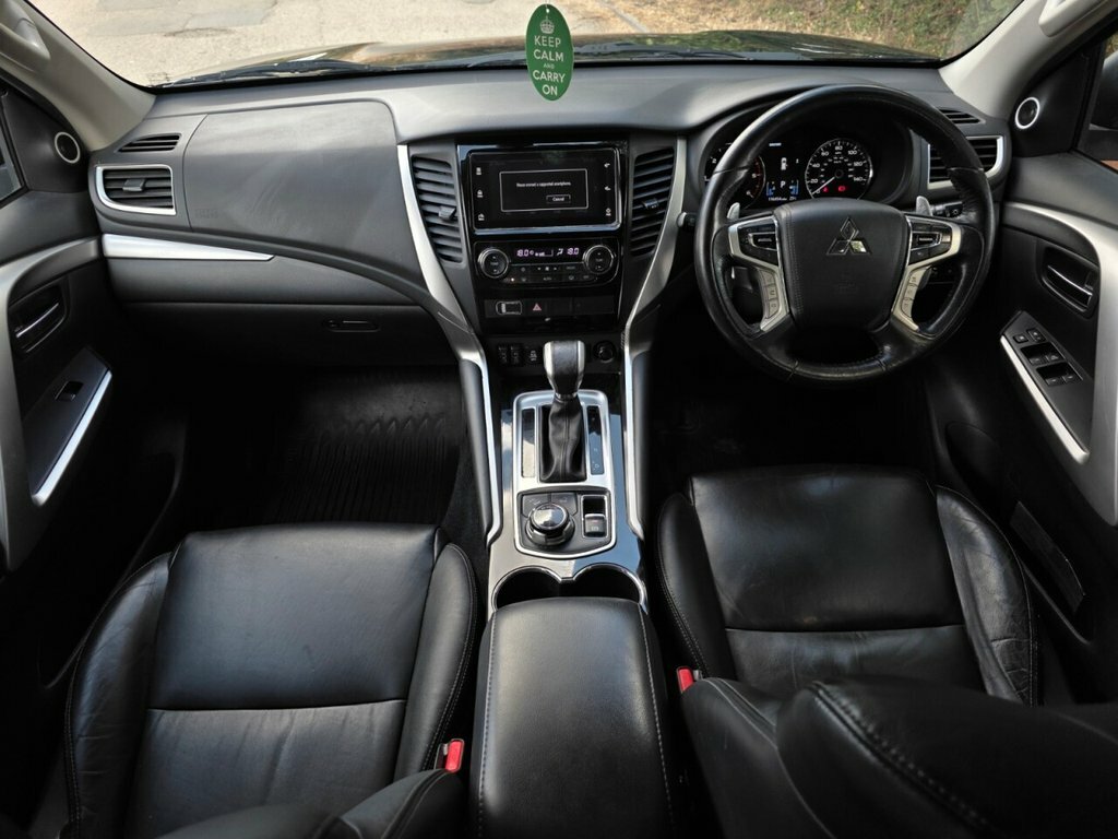 Mitsubishi Shogun Sport 4 Grey #17