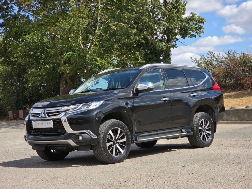 Mitsubishi Shogun Sport Suv Black #5