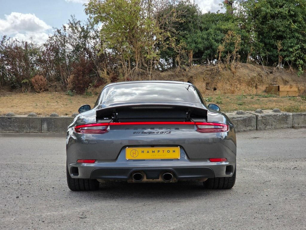 Porsche 911 Gt2 Rs Pdk 3,800 cc Red #8