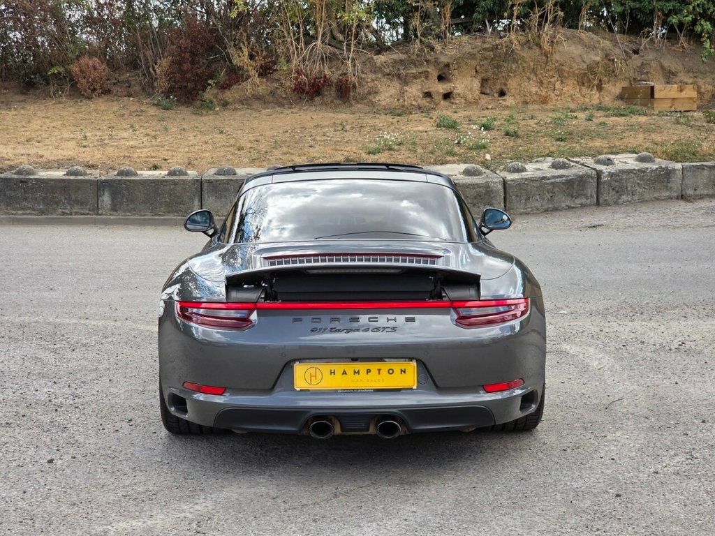 Porsche 911 Gt2 Rs Pdk 3,800 cc Red #9
