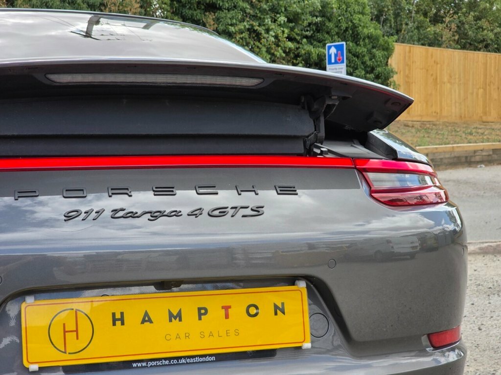 Porsche 911 Gt2 Rs Pdk 3,800 cc Red #53