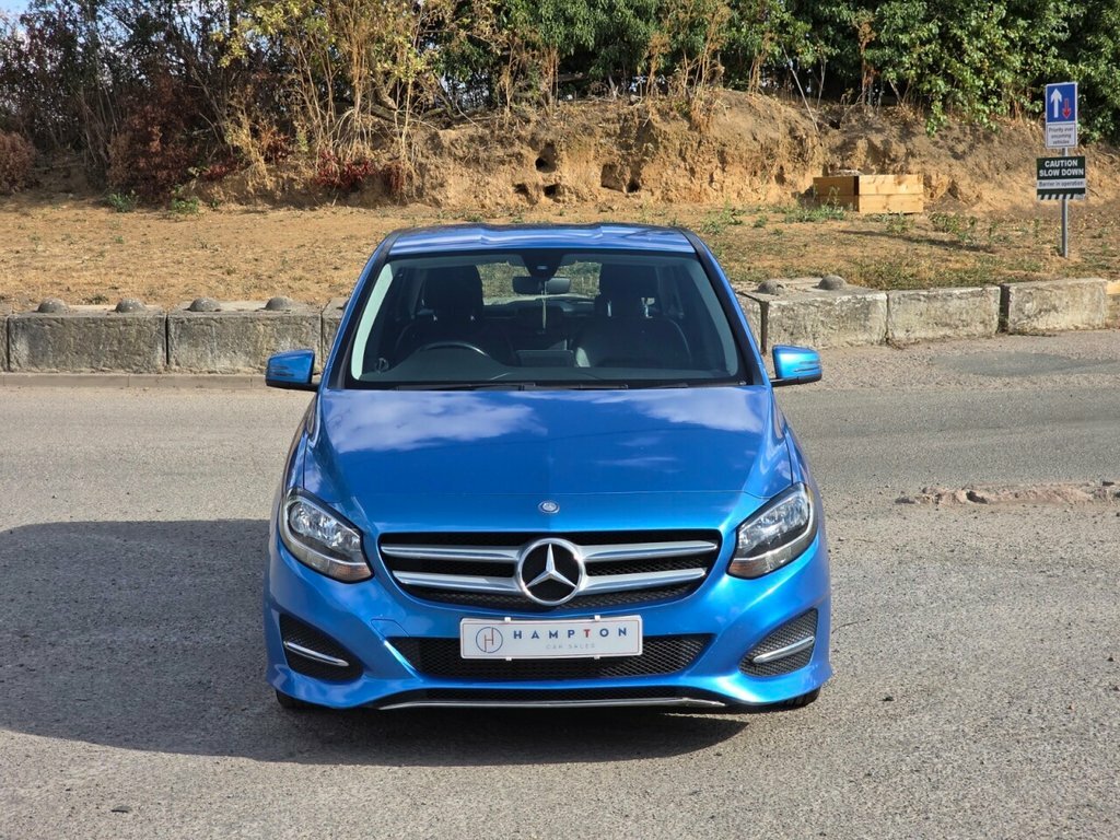 Mercedes-Benz B Class Mpv Blue #4