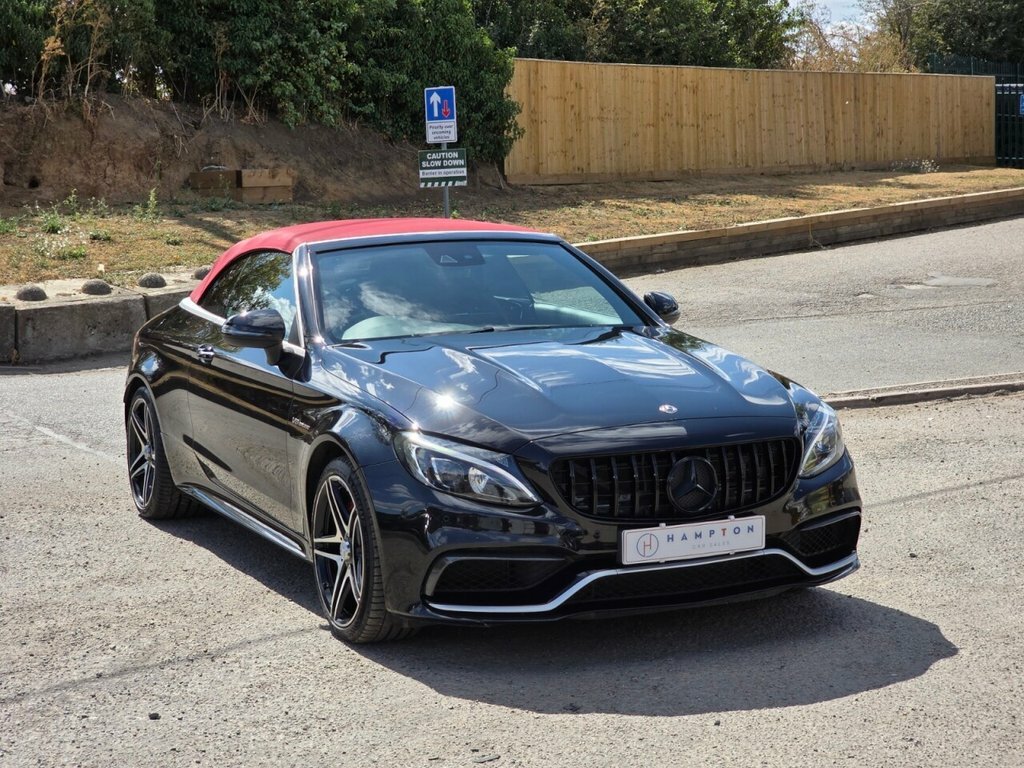 Mercedes-Benz C Class Convertible Black #2