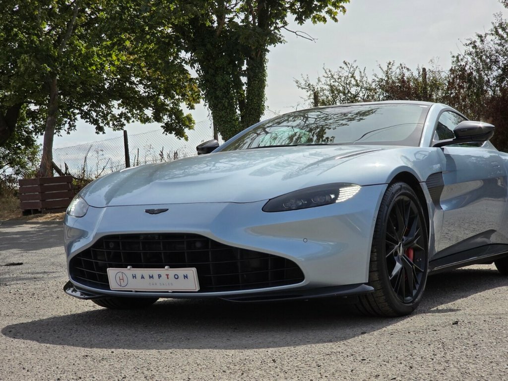 Aston Martin Vantage V8 F1 Edition Roadster Euro 6 Green #40