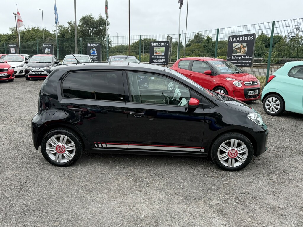 Volkswagen Up 1.0 Up Beats Black #4