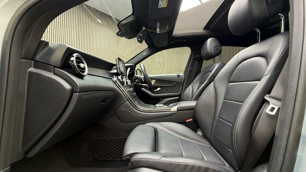 Mercedes-Benz GLC Class Suv 2.1 Glc220d Amg Line Premium G-tronic 4Mati KU68UBO Silver #3