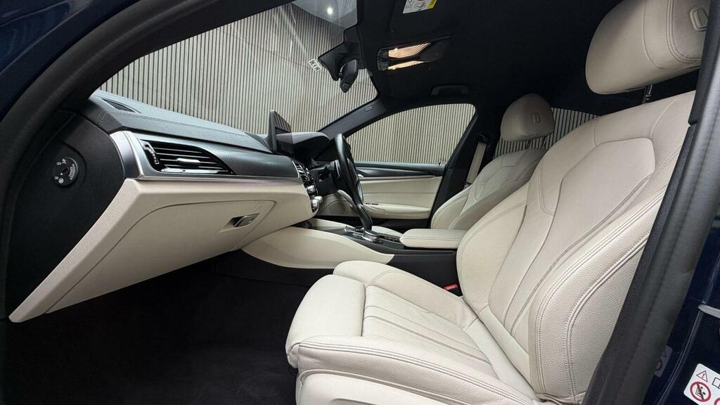 BMW 5 Series 2.0 520D Mht M Sport Steptronic Euro 6 Ss Blue #3