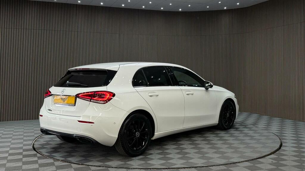 Mercedes-Benz A Class 1.5 A180d Sport Executive 7G-dct Euro 6 Ss White #5