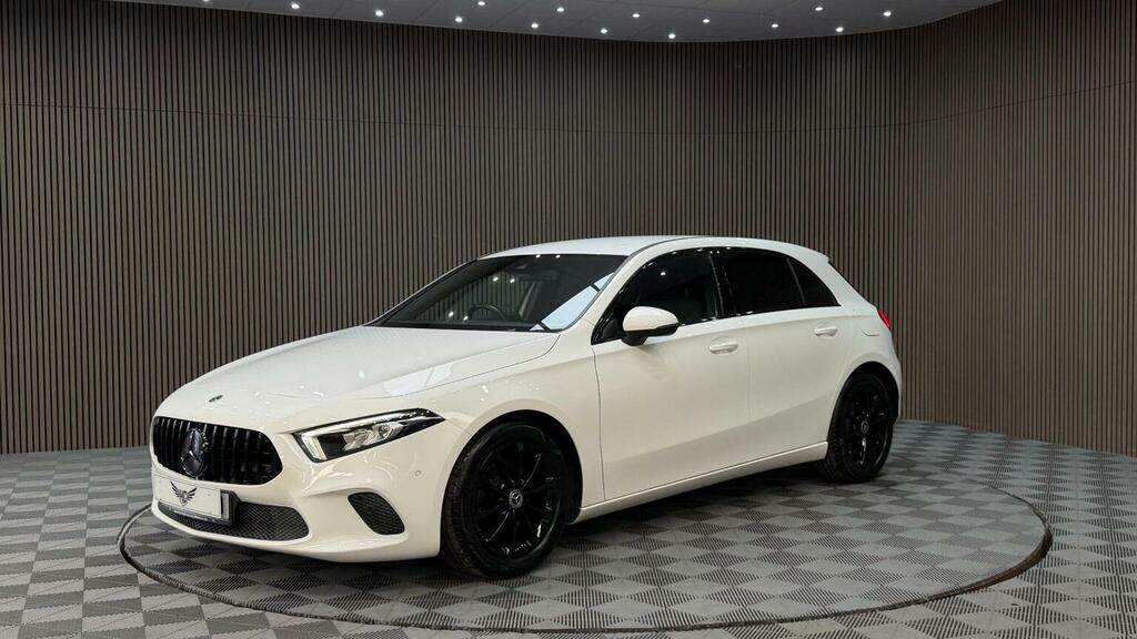 Mercedes-Benz A Class 1.5 A180d Sport Executive 7G-dct Euro 6 Ss White #6