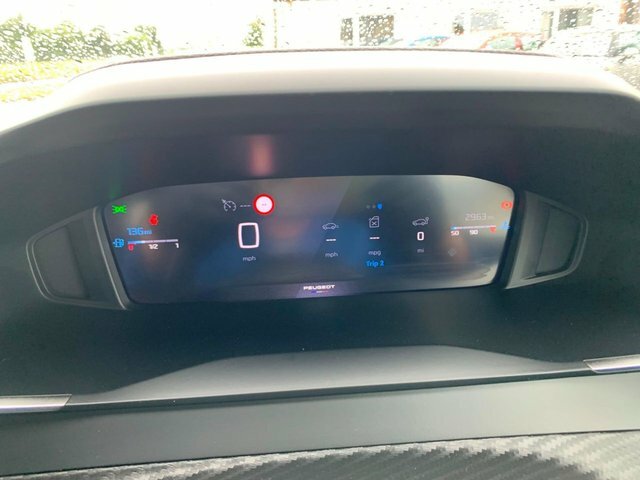 Peugeot 2008 1.2 Puretech Allure Suv Euro 6 Red #6