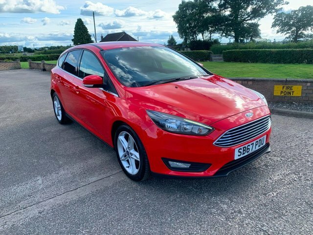 Ford Focus 1.0T Ecoboost Zetec Edition Hatchback M Red #2