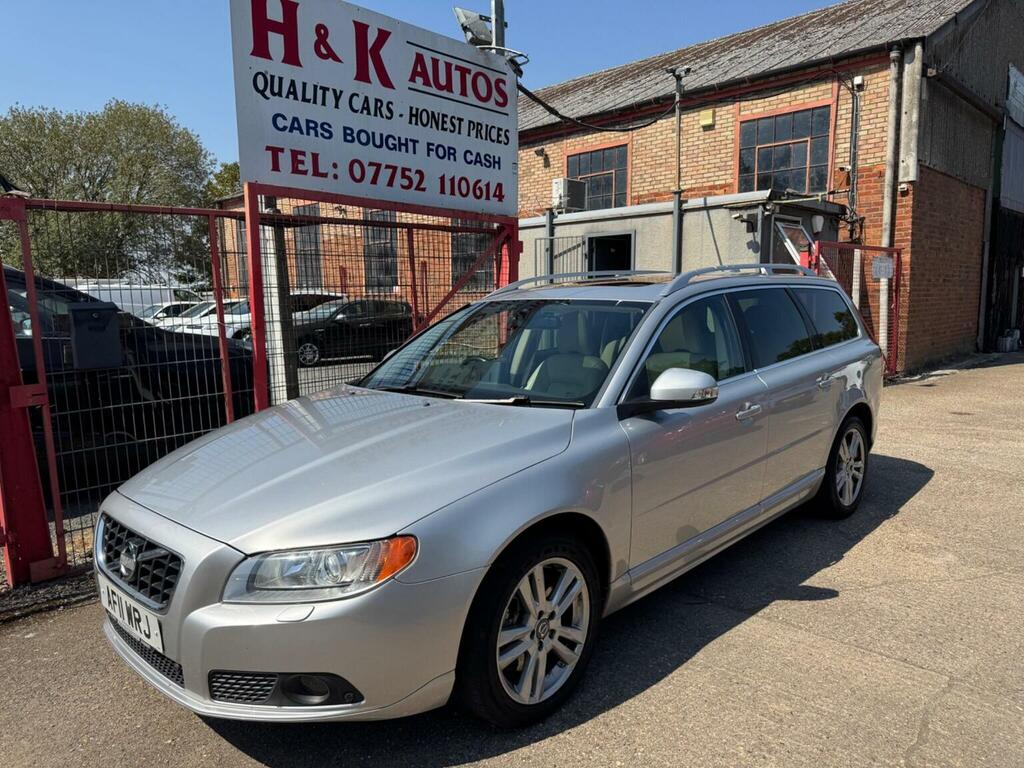 Volvo V70 Estate 2.4 D5 Se Lux Geartronic Euro 5 20111 Silver #3