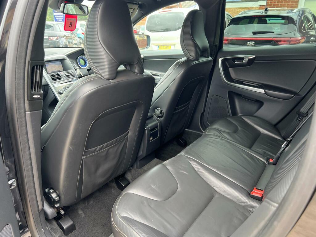 Volvo XC60 2.4 D5 Se Lux Nav Awd 212 Bhp Red #39