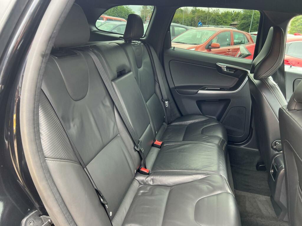 Volvo XC60 2.4 D5 Se Lux Nav Awd 212 Bhp Red #37