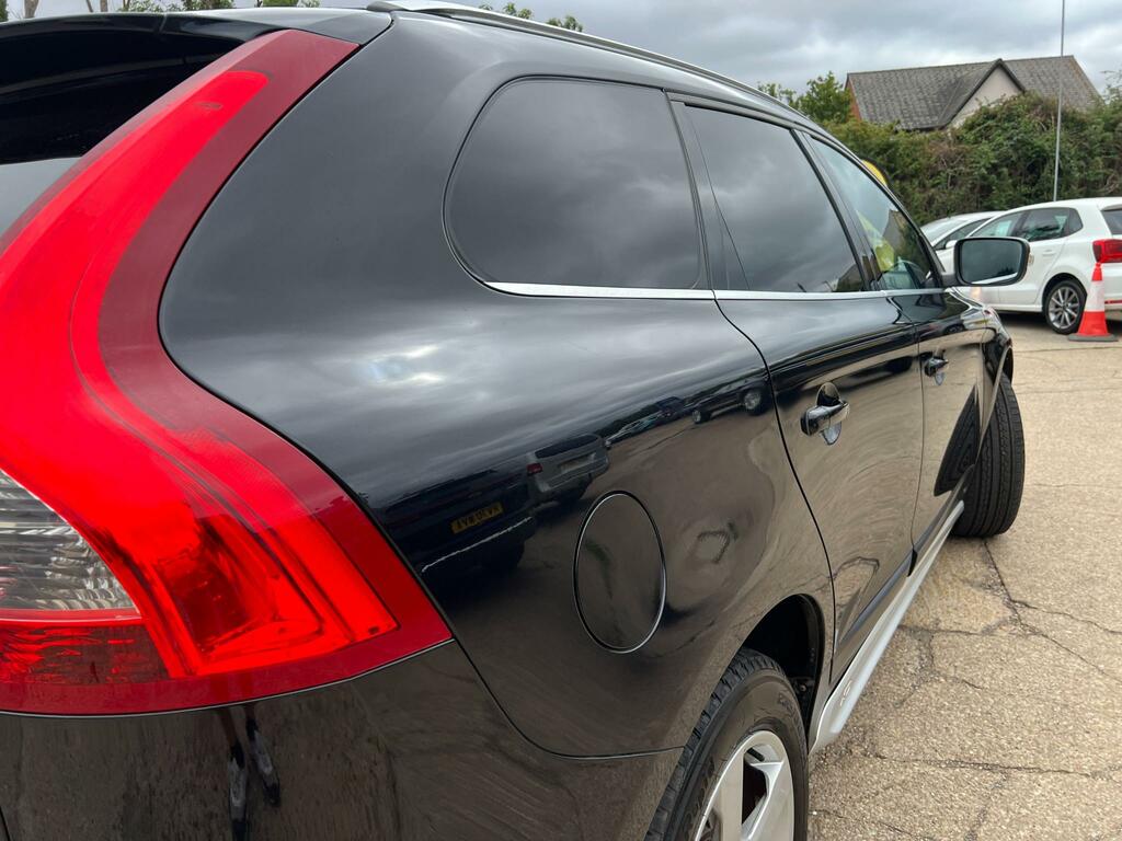 Volvo XC60 2.4 D5 Se Lux Nav Awd 212 Bhp Red #9