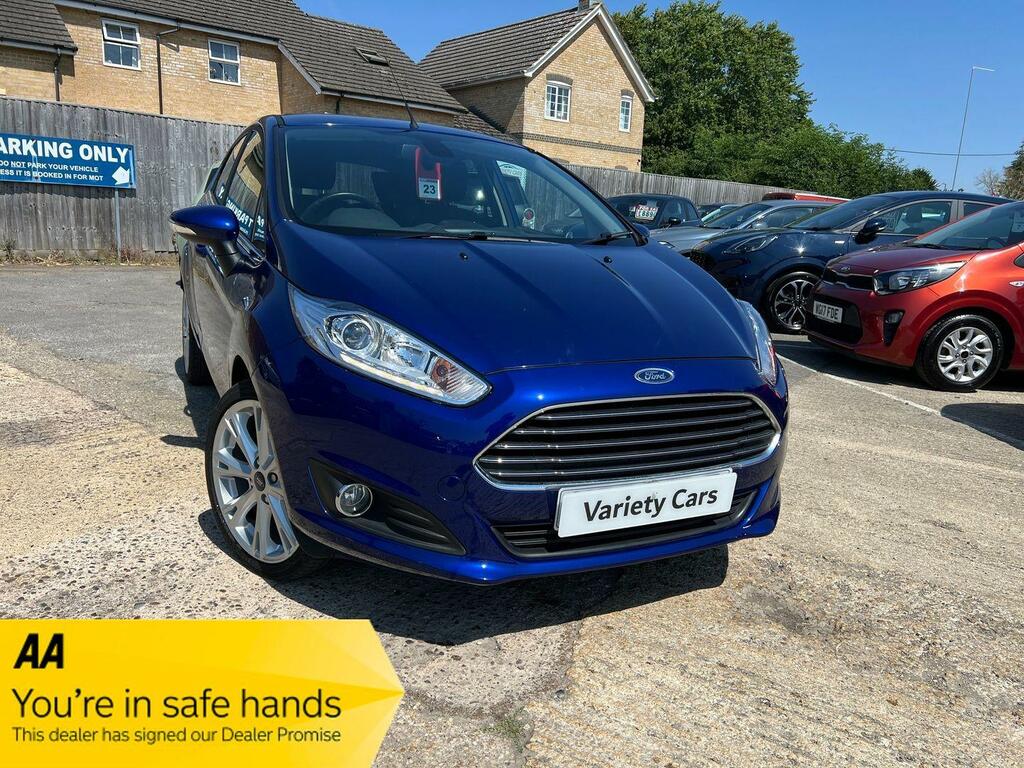 Ford Fiesta Titanium Blue
