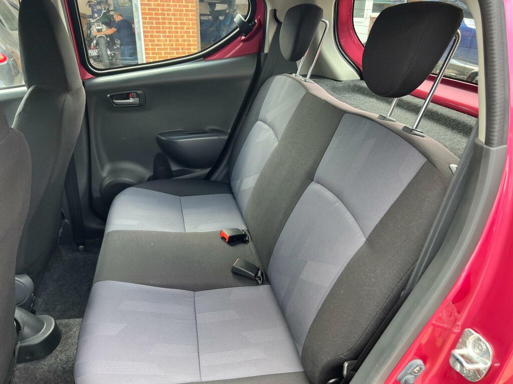 Suzuki Alto Alto Sz White #37